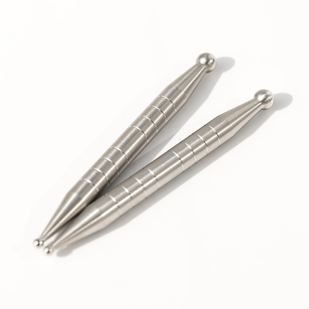 EquiStäbchen: Your horse therapist and acupressure stick (2 pieces)